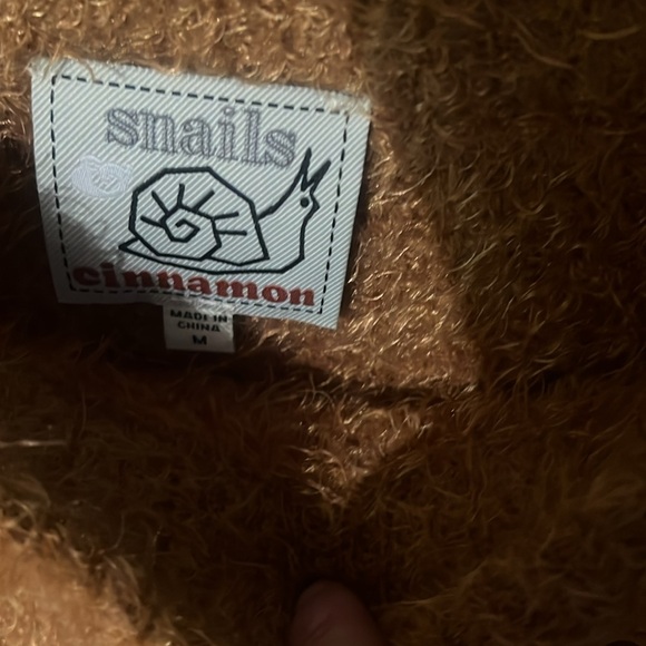 Snails & Cinnamon M Orange Brown Fuzzy Long Sleeve Stretch Boat Neck Sweater. - Picture 3 of 4